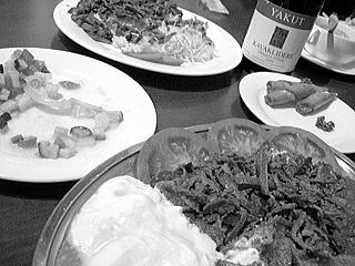 ����̓g���R�����B